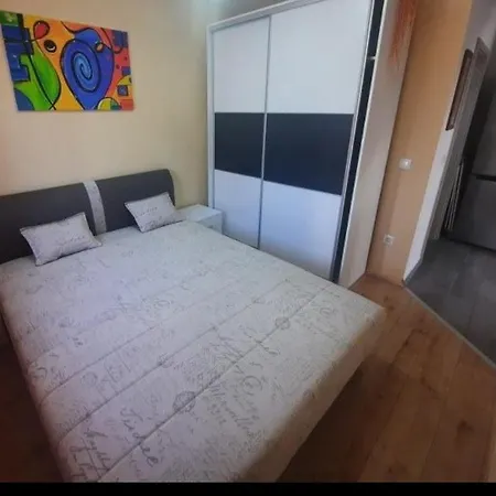 Apartman Apartman Laura *